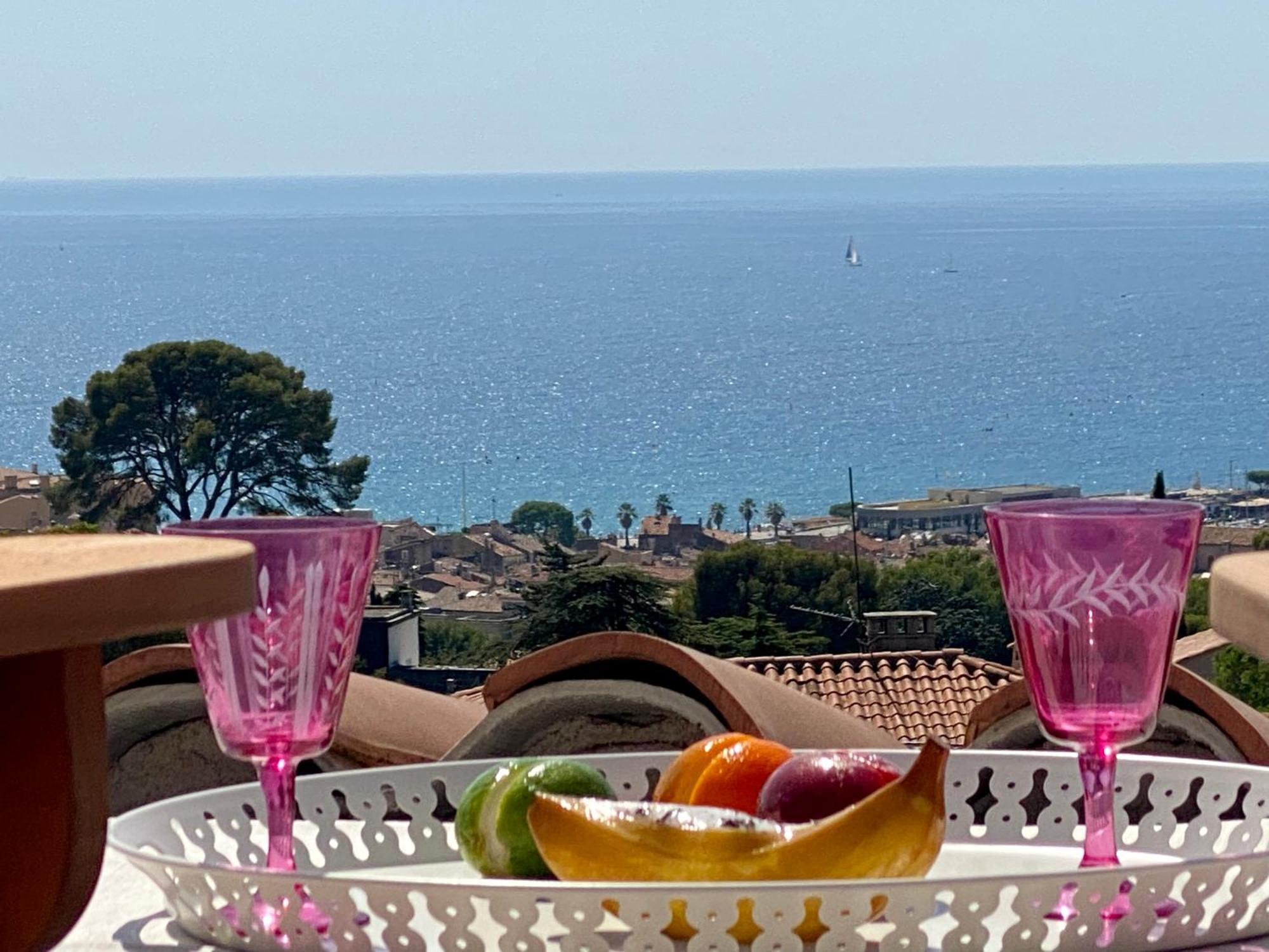 Click! Omg Views! 2-4-6-8pers The Secret Provence Gem Cassis