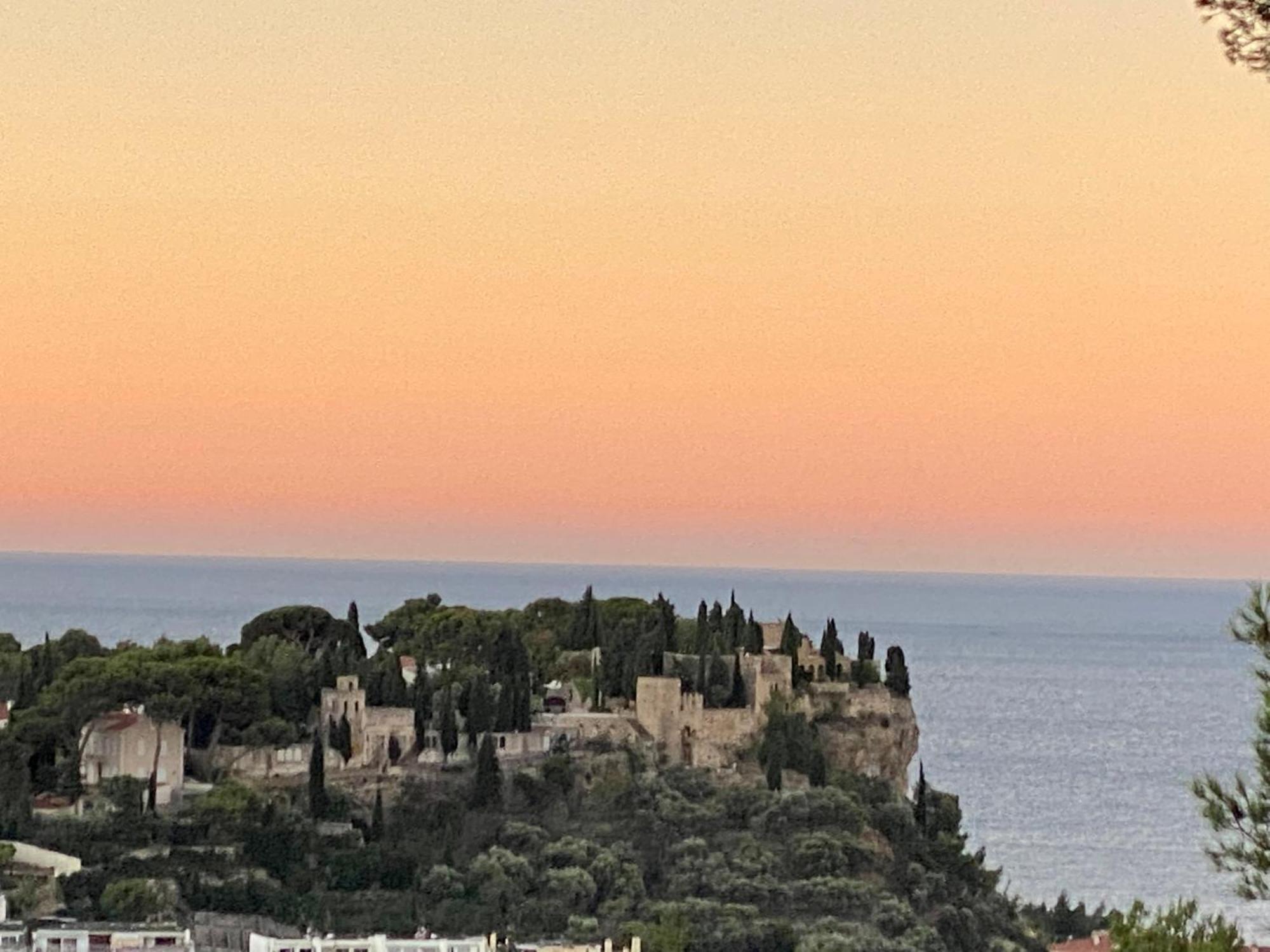 Click! Omg Views! 2-4-6-8pers The Secret Provence Gem *